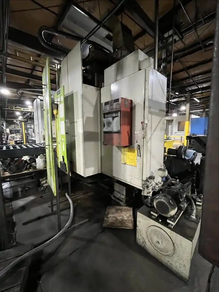 Motch & Merryweather #135VNC, CNC vertical turret lathe, GE Fanuc 18T, 30" chuck, 35" swing, chip conveyor - Image 6