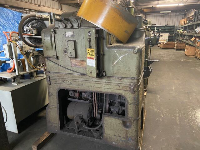 Fellows #615A, gear shaper w/spur Guide, 18" diameter capacity, 5.12" stroke, 4" riser, 5" width face, 0.75" - Image 2
