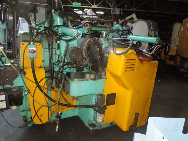 Cincinnati No. 2 Mdl. O-M, centerless grinder, 3.5"/4.75" diameter work rest capacity, 20" diameter & 12" - Image 2