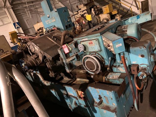 Cincinnati No. 340-20 Mdl. DE, twin grip centerless grinder, 6" diameter work capacity, 3" diameter work rest - Image 1