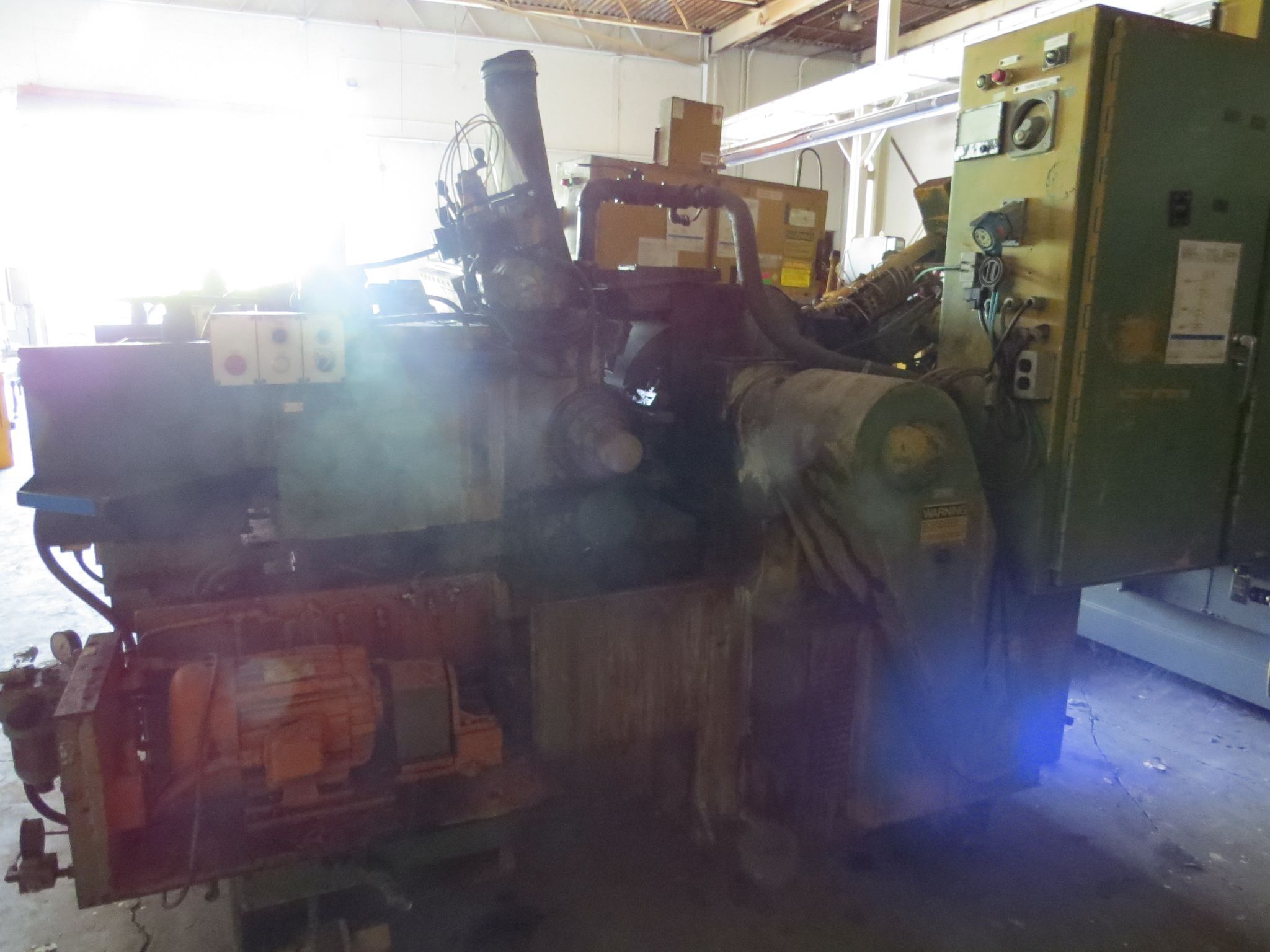 Cincinnati No. 340-20 Mdl. DE, twin grip centerless grinder, 6" diameter work capacity, 3" diameter work rest - Image 5