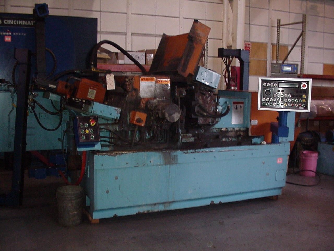 Cincinnati No. 350-20 Mdl. RK, centerless grinder, 6" diameter work capacity, 3" diameter work rest capacity - Image 1
