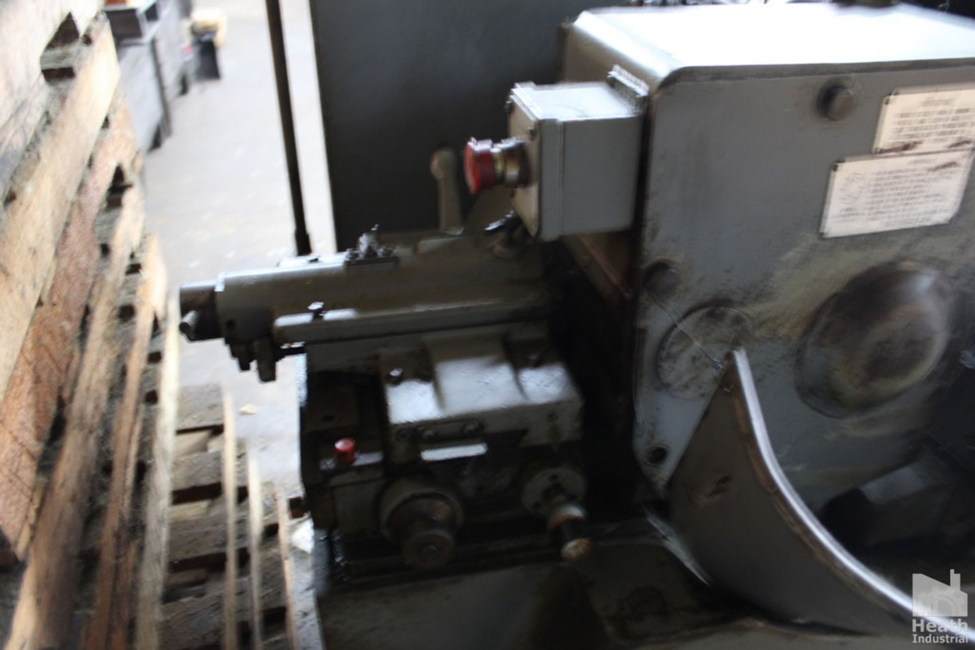 Cincinnati No. 107-4, centerless grinder, 4" Infeed work rest, 16" diameter & 9" diameter wheels capacity - Image 5