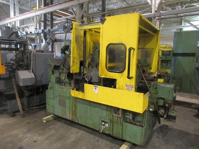 Cincinnati No. 340-20 Mdl. DE, twin grip centerless grinder, 6" diameter work capacity, 3" diameter work rest - Image 2