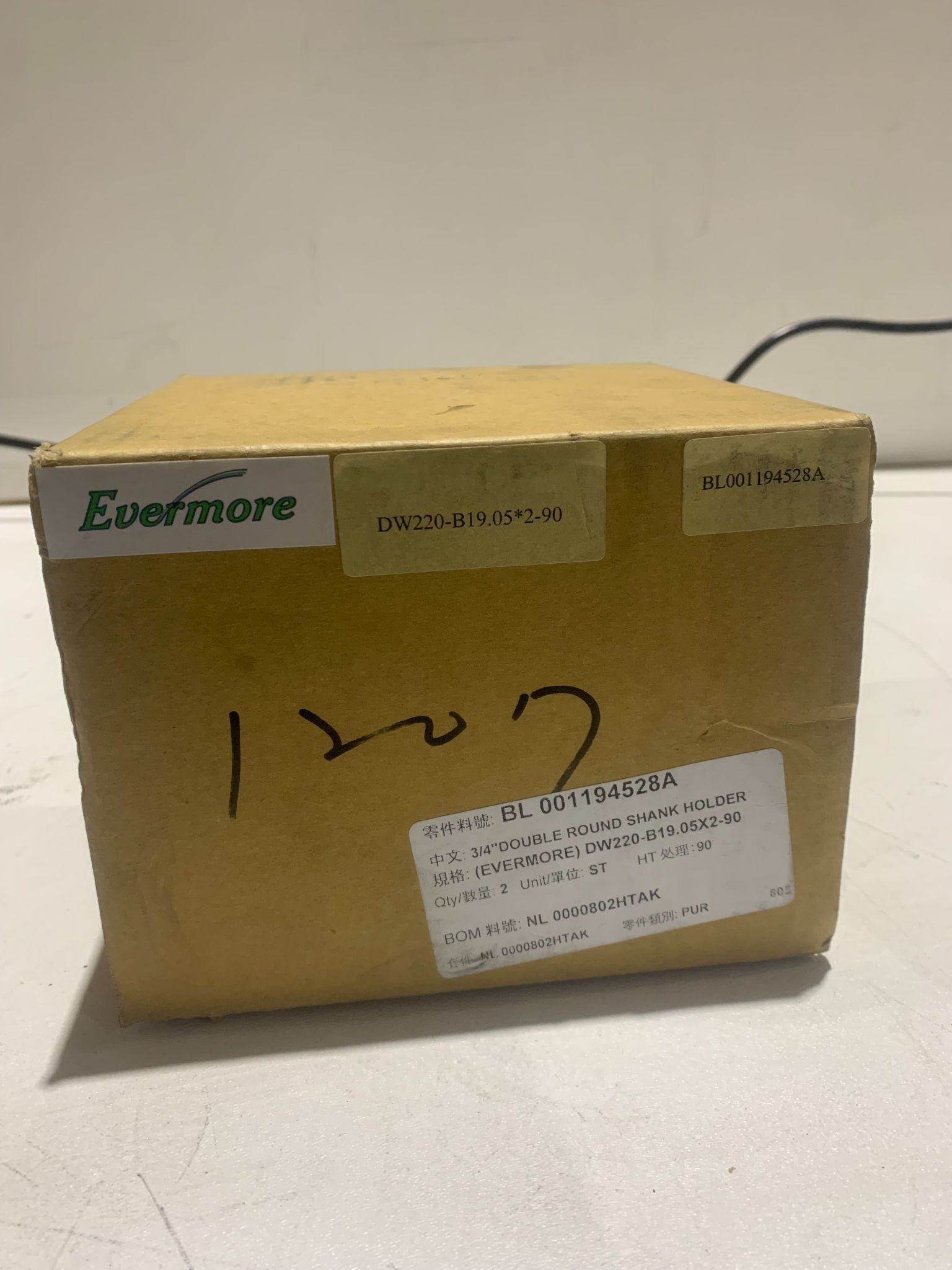 Evermore #DW220-B19.05X2-90, 3/4" double round shank holder, new - Image 1