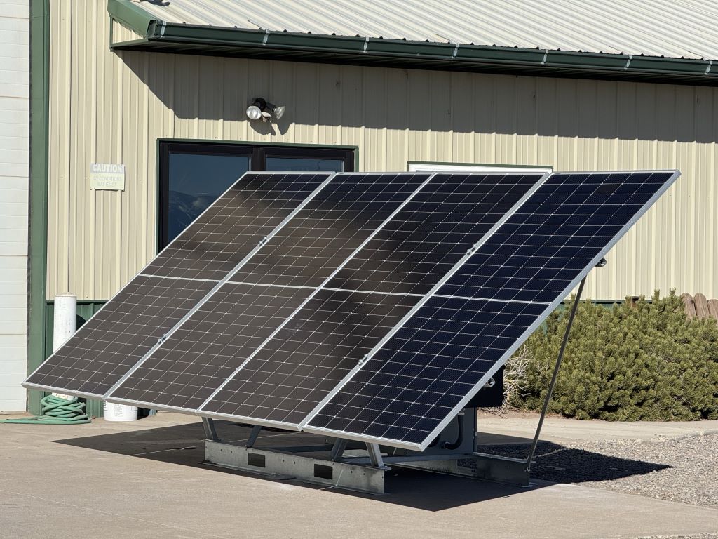 2750 Watt SolarSet #LT-4-OGS-2.75-10.2, 4 panel, standard off grid solar system, 240 Volts, new - Image 1
