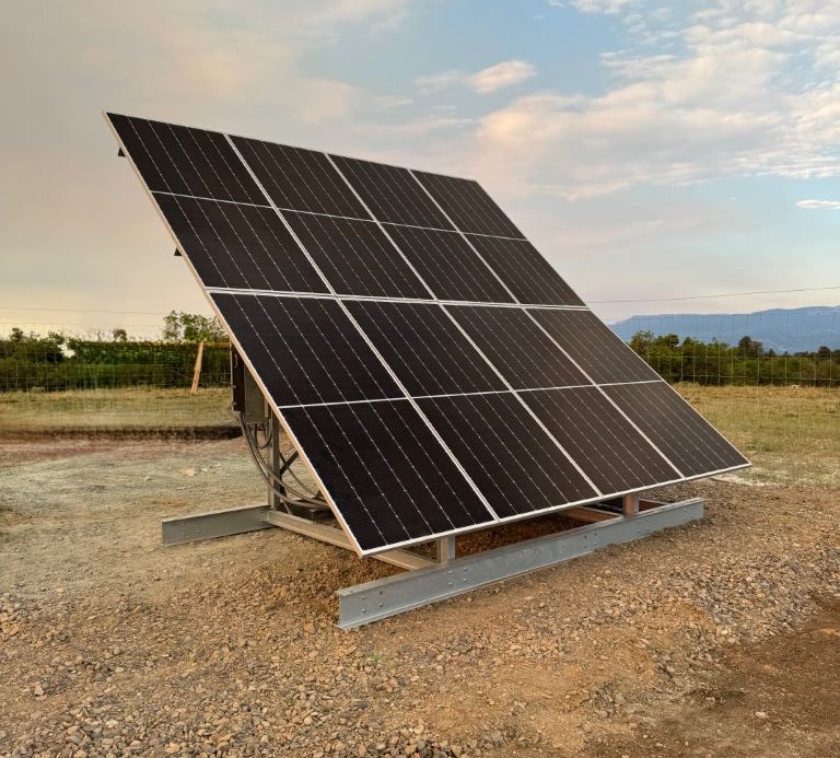 5580 Watt SolarSet #8-OGP-5.58-19.0-1-F, 8 panel, premium off grid solar system, 240 Volts, new - Image 3
