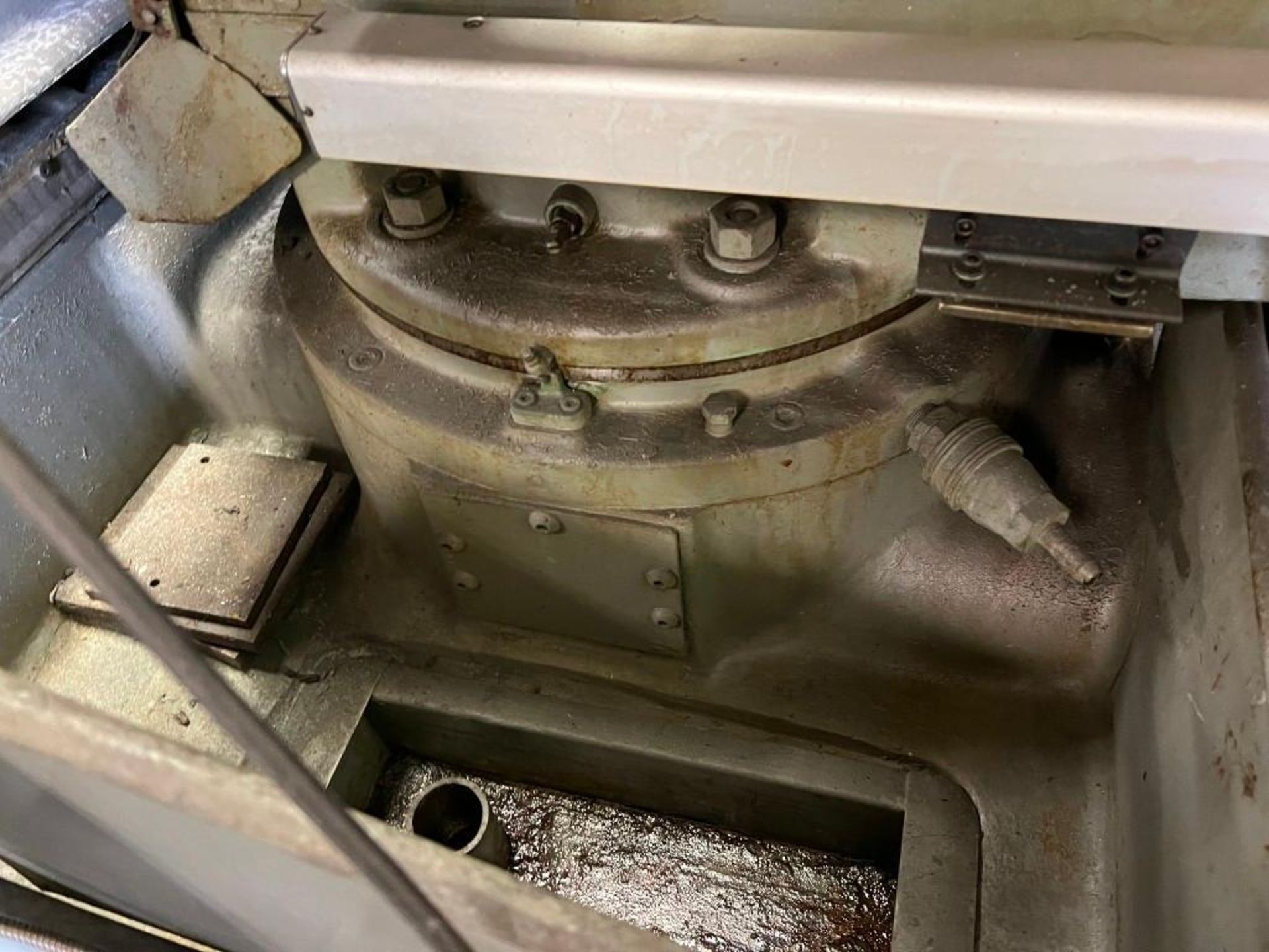 14" x 36" Cincinnati, universal cylindrical grinder, 12" x 1.5" x 5" grinding wheel, 7.5 HP, 1962 - Image 8