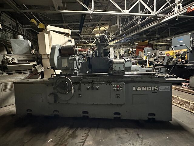 18" x 48" Landis #3RH, universal cylindrical grinder, 14" x 2" x 5" grinding wheel, 5 HP, 1745 RPM, 1967 - Image 3
