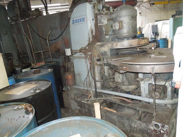 Gardner #2V18-24, Vertical Opposed Disc Grinder, 24" diameter Wheel, 40" diameter Rotary Carrier, 15 HP, 1175 - Image 4