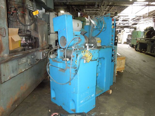 Bryant #1109, internal grinder, 9" swing, 3.5" grinding stroke, 6" Traverse stroke, 200-1200 RPM - Image 2