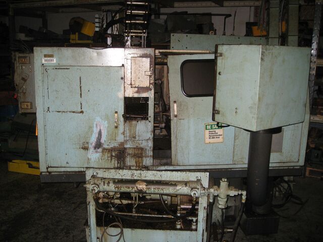 Bryant #LL2, internal chucking grinder, 6" swing, 2" L x 0.04" diameter bore, 8" table travel, 7.5/10 HP - Image 1