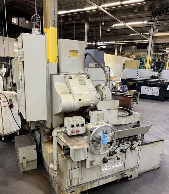 Heald #261, rotary surface grinder, 20" swing, 16" chuck, 14" x 1" x 5" wheel, 8" grinding stroke, 12" table - Image 5