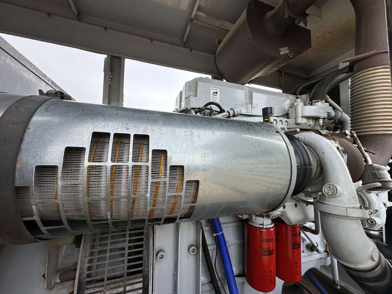 265 KW Detroit Diesel #250DSE, diesel generator set, 277/480 Volts, 954 hours, 490 HP @ 1800 RPM, Detroit - Image 5