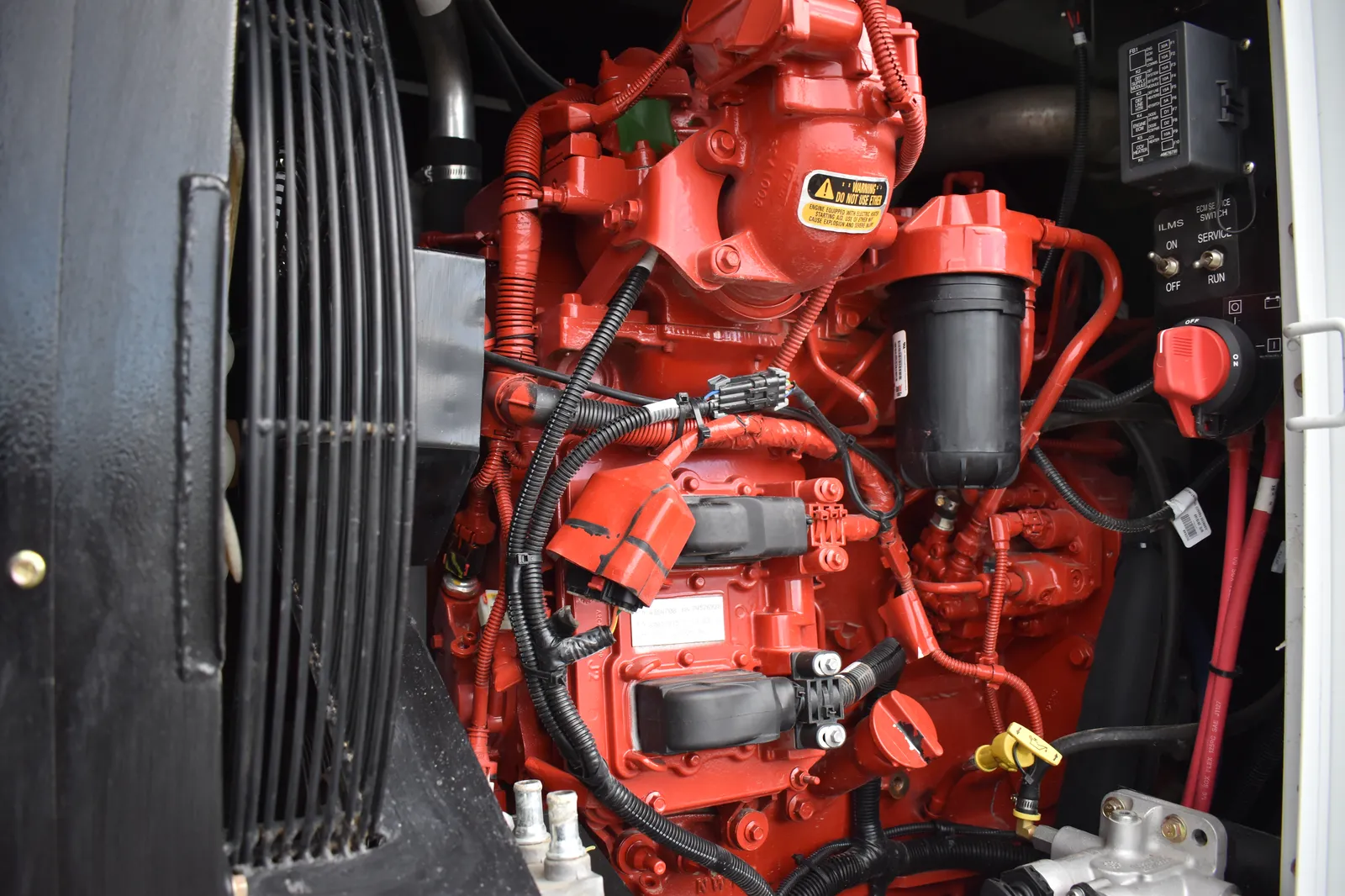 124 KW Daewoo Doosan #QSB5-Q12, diesel industrial generator, voltage selector switch, 2019 - Image 4