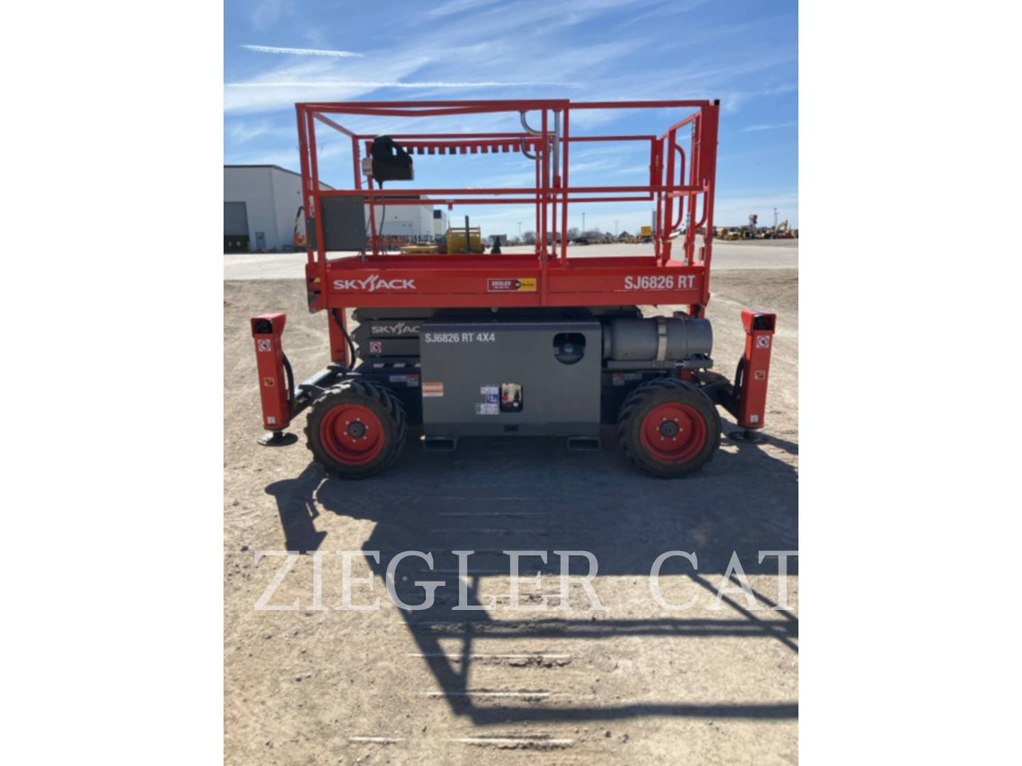 Skyjack, Inc. SJ6826RT, Lift Scissor, 615 hours, S/N: A200002899, 2022 - Image 5