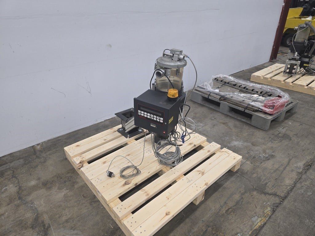 Plastrac Blender #GS-502, 2 component, 2014 - Image 1