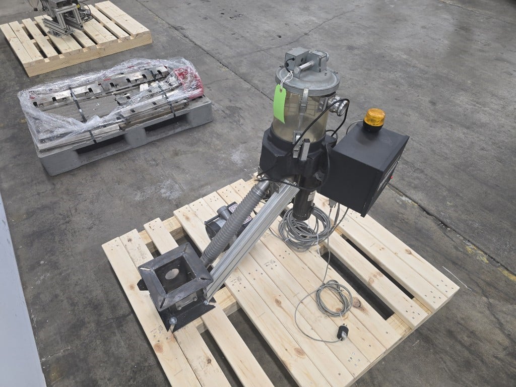 Plastrac Blender #GS-502, 2 component, 2014 - Image 5