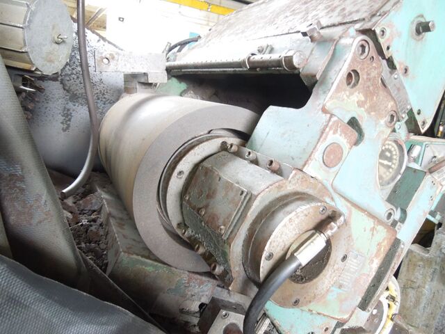 Cincinnati No. 440-20 Mdl. DE, twin grip centerless grinder, 10" diameter work capacity, 4" diameter work - Image 3