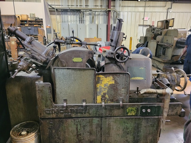 Cincinnati No. 2 Mdl. O-M, centerless grinder, 8" thru-feed work rest, 20" diameter x 8" width grinding - Image 1