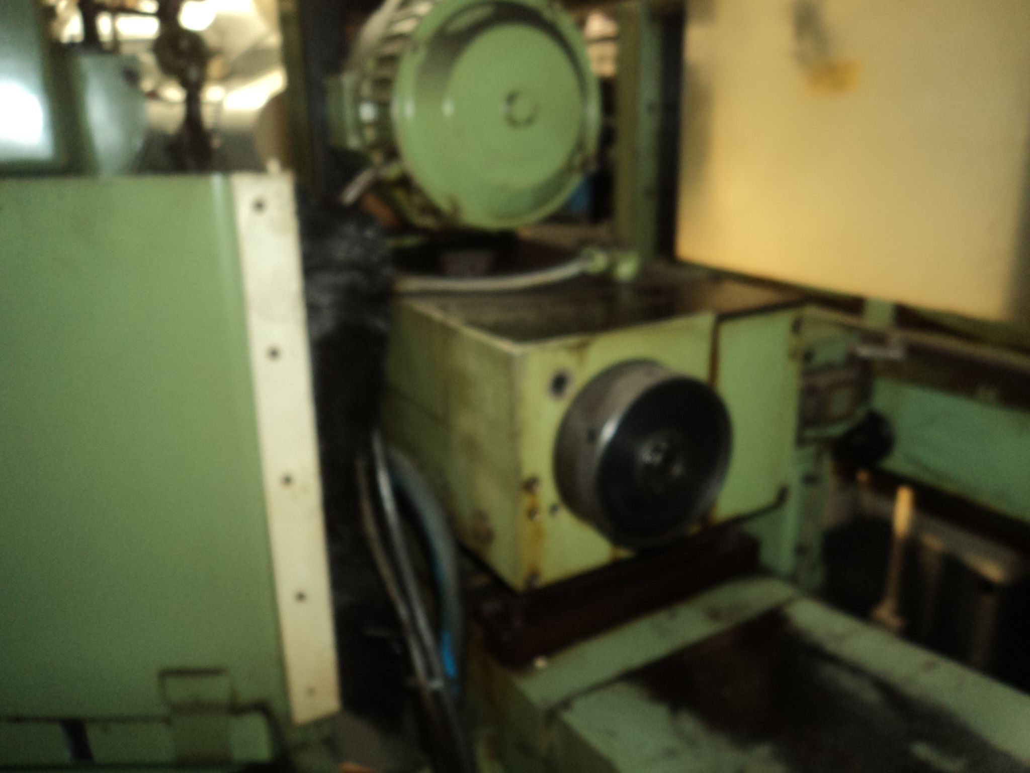 10" x 16" Bahmuller #ASP-400-ATE, plain cylindrical grinder, 20" x 4" x 5" grinding wheel, 10.05 HP, 1986 - Image 7