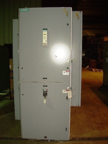 Siemens Switchgear, gmi vacuum circuit breake, 250 MVA & Series 81000 - Image 3