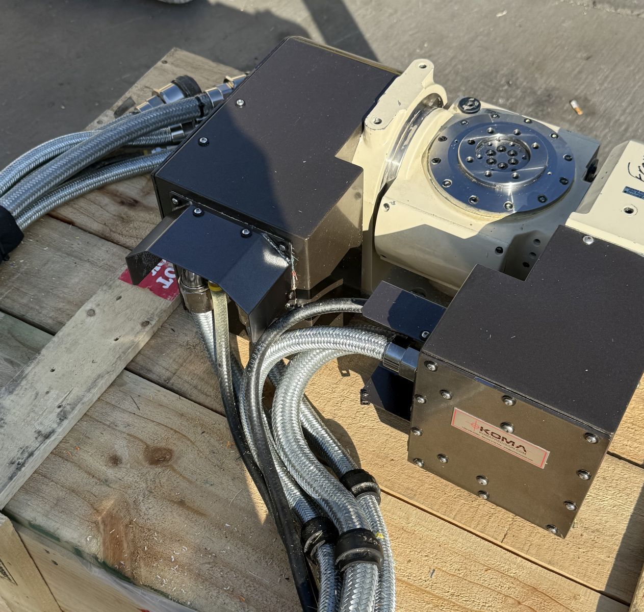 5.31" Tsudakoma #TWA-130, tilting rotary table, Fanuc A06B-6240-H205 Servo amplifier board, 2016 - Image 4