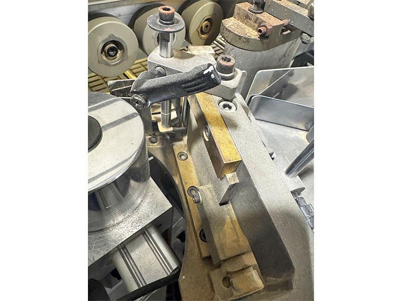 Giben #KG-320, compact edgebander, 2014 - Image 6
