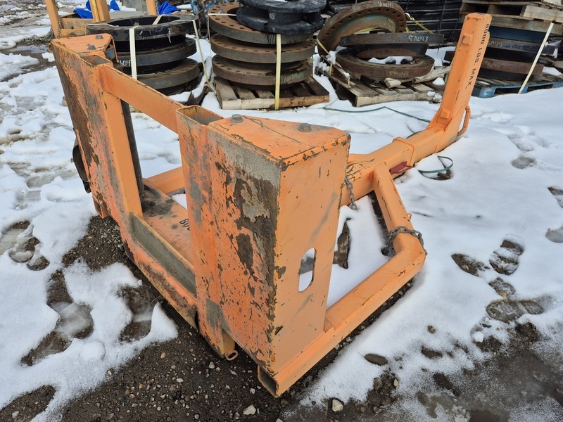B & D Manufacturing #33200-200, tire changer, 8000 lb. max. - Image 3
