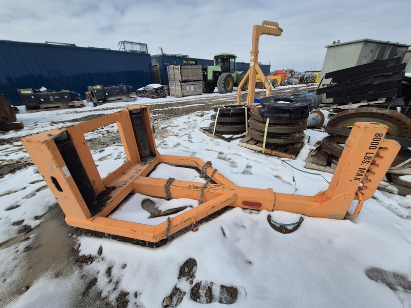 B & D Manufacturing #33200-200, tire changer, 8000 lb. max. - Image 4