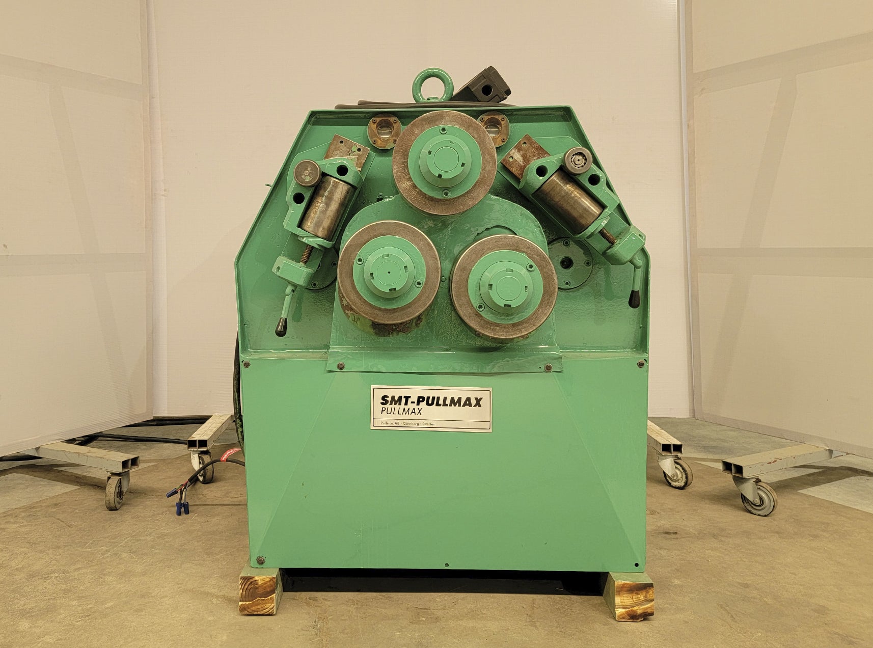 3" x 3" x 3/8" SMT Pullmax, hydraulic angle roll, 9.5" diameter Rolls, 9 HP - Image 3
