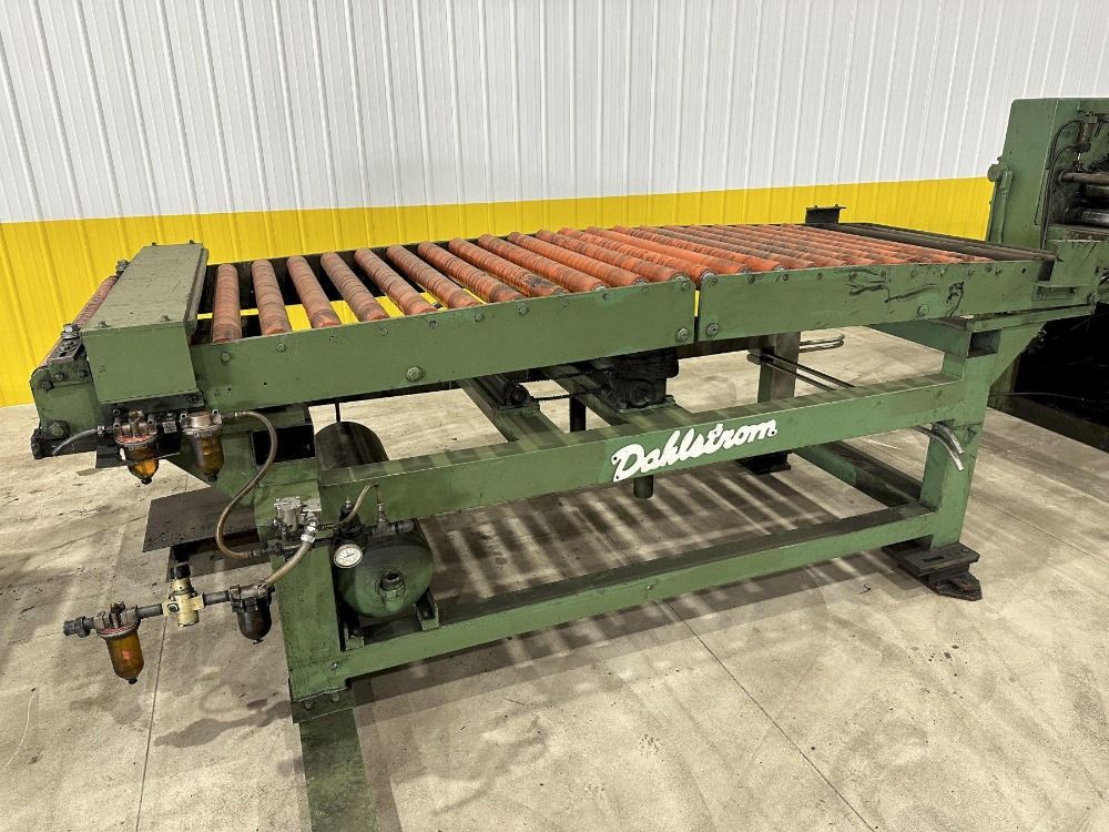 36" Dahlstrom #16AHT, Cut-To-Length line hump table - Image 1