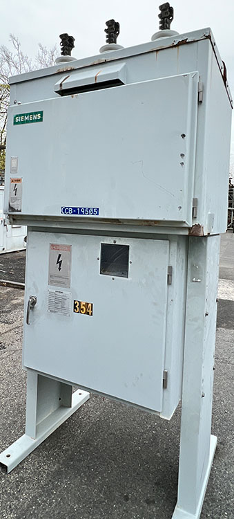 1200 Amp, SIEMENS, No. SDV, 15500 Volts, 125 CLOSE & TRIP, 240AC/250DC MOTOR - Image 1