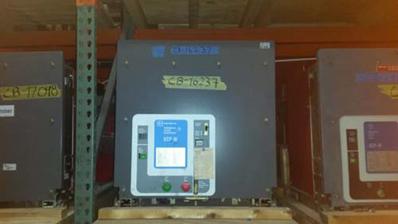1200 Amp, CUTLER HAMMER, 50VCP-W-350, 5000 Volts, 1997, EO/DO, 125VDC C & T; - Image 2