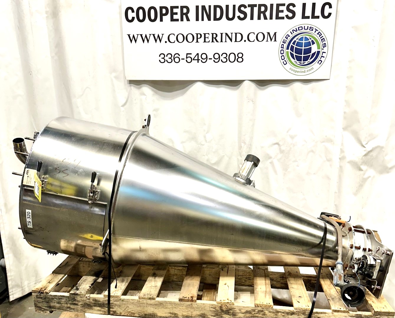 15 cu.ft., Azo, stainless steel powder wei, small pulse jet cartridge bin vent filter - Image 1