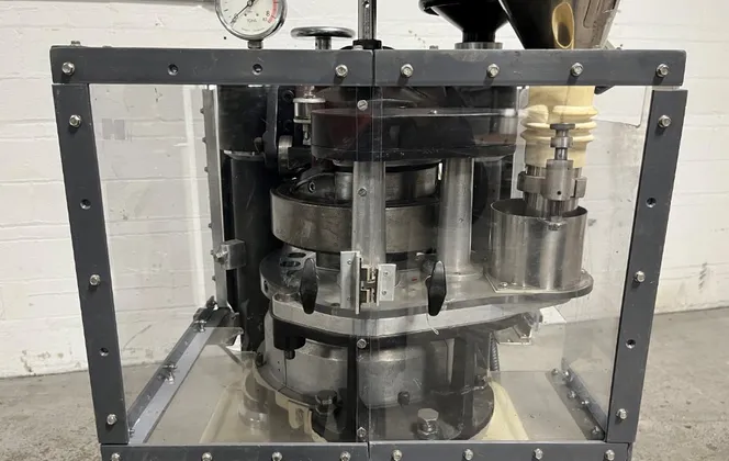 6.5 Ton, Manesty, Tablet Press, 16 Stations, 5/8" tablet diameter, 11/16" Depth of Fill, 90000 Tablets/hr. - Image 7