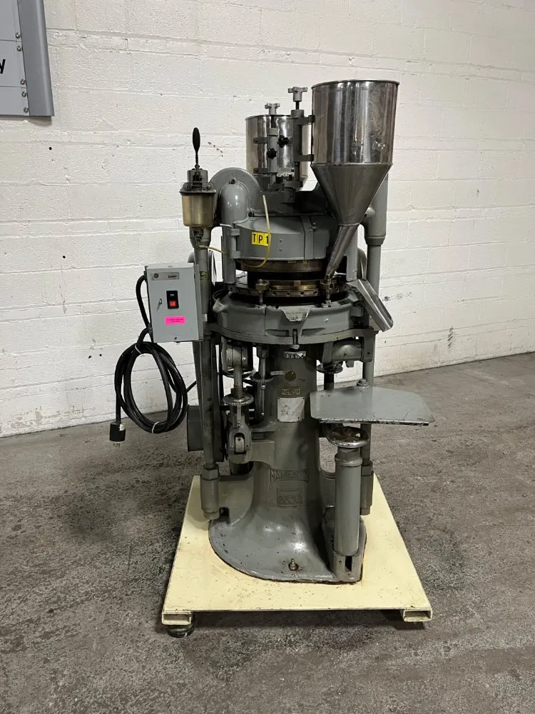 6.5 Ton, Manesty, Tablet Press, 33 Stations, 7/16" tablet diameter, 11/16" Depth of Fill, 180000 Tablets/hr. - Image 3