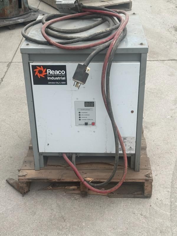Applied Energy Solution #18B0750J3D, Battery Charger, 18 cell, 208/240/480 Volts AC in, 36 Volts DC out - Image 1