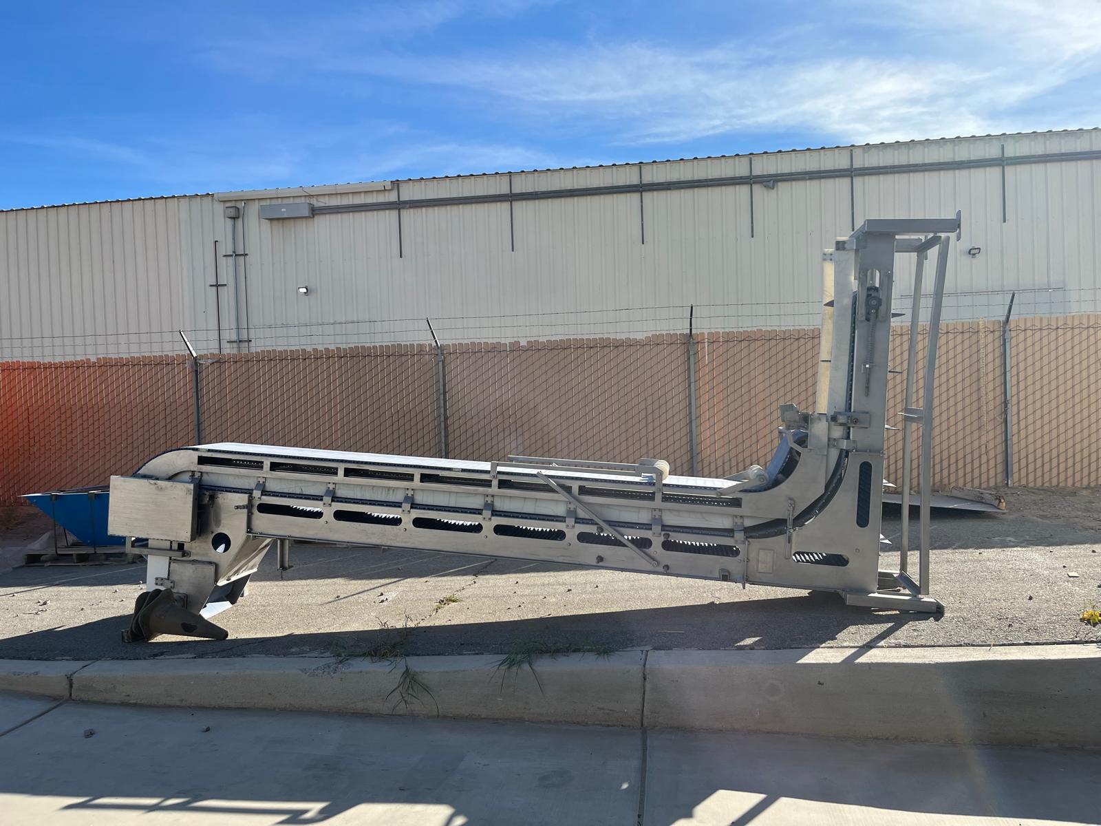 18.5" wide x 6.5' long, Incline conveyor, Stainless steel built, modular plastic belting, 16' incline - Image 6