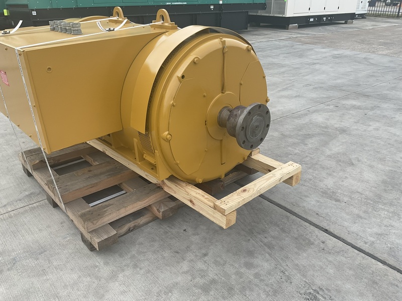 1050 KW, 1200 RPM, Kato #AA27674000, generator end, 346/600 Volts, 3-phase, rblt. - Image 2