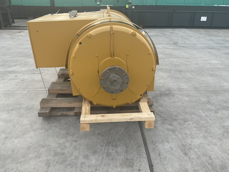 1050 KW, 1200 RPM, Kato #AA27674000, generator end, 346/600 Volts, 3-phase, rblt. - Image 3