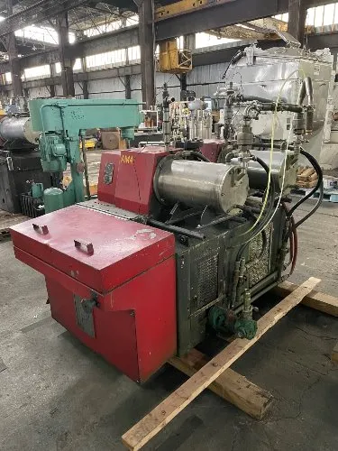 Premier #HM15II, Dual Chamber Media Mill, 15 Liter Dual Jacketed Chambers, 20 HP, 460 V, 1984 - Image 2