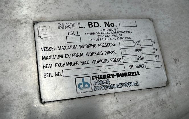 630 gallon Cherry Burrell, Receiver Tank, Stainless Steel, 72" diameter x 30" straight side, 18" Top Manway - Image 8