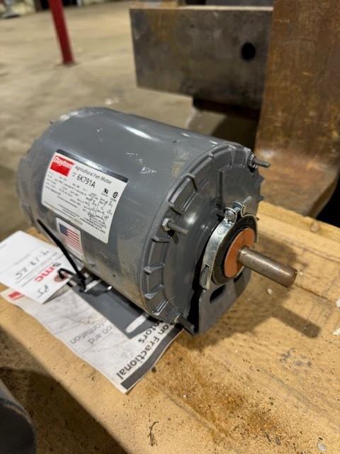 0.5 HP 1725 RPM Dayton #6K791A, 115/230 Volts - Image 1