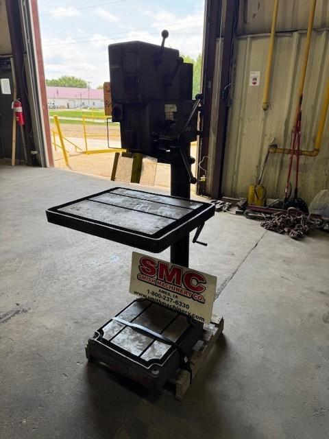 10" Boice Crane Wilton #20600, Drill Press, 8 speed 120-1640 RPM, 17.25" x 21" table, w/ t-slot, Jacobs drill - Image 4