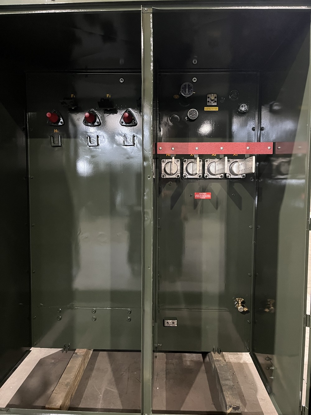 2000 KVA 13800GrdY/7968 Primary, 480Y/277 Secondary, Pad, proCORE - Image 2
