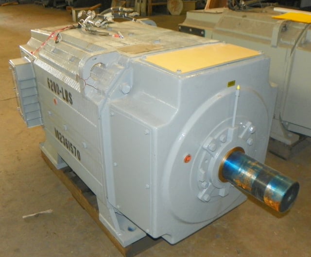 600 HP 1200 RPM Reliance, Frame B5810ATZ, DPFVBB, 500 VA, 240 VF - Image 3