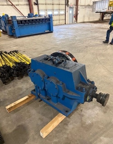 96" x .25" DBI, 4-hi precision leveler, 19 work rolls, 3" roll diameter, motorized tilt, 2 gear boxes - Image 8