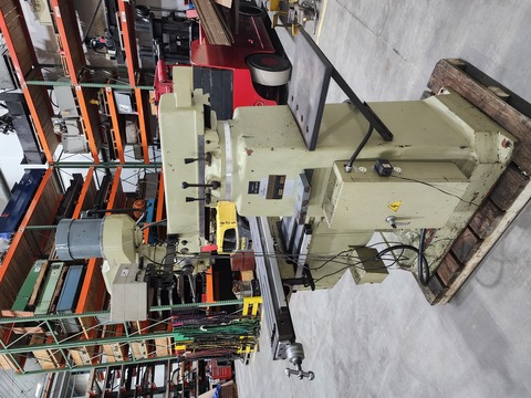 Willis #1050, vertical knee mill - Image 5
