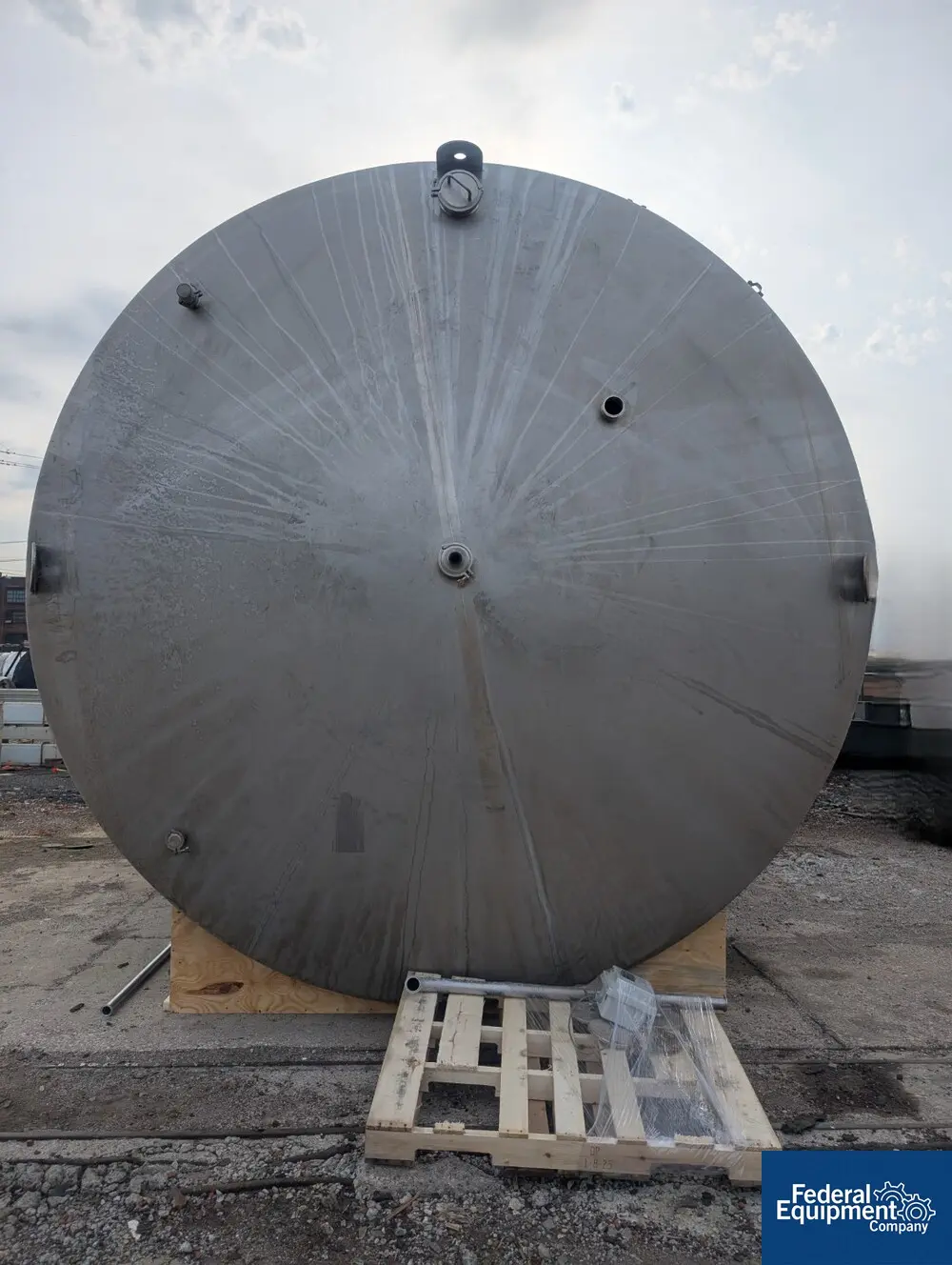 12400 gallon Quality Tank Solutions, 304 Stainless Steel Jacketed Tank, inner size 138" diameter x 204" H - Image 5